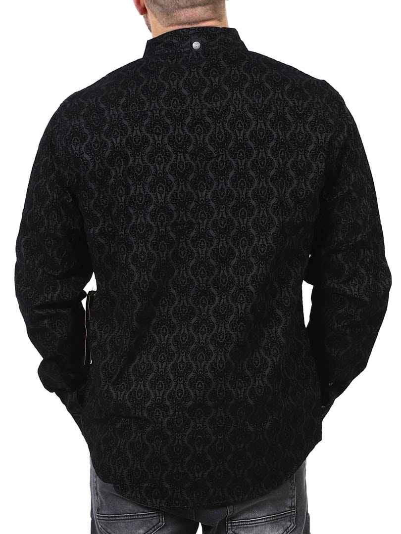 Amaryllis Shirt Wornstar_3.jpg