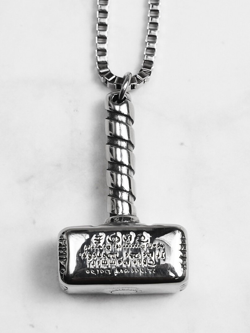 Naszyjnik Runic Script Hammer - Srebrny
