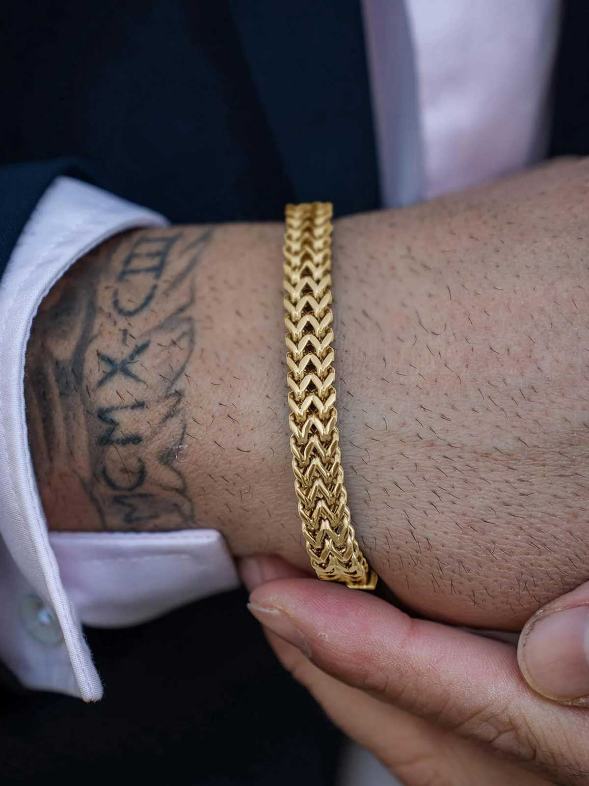 E003-gold 3.jpg
