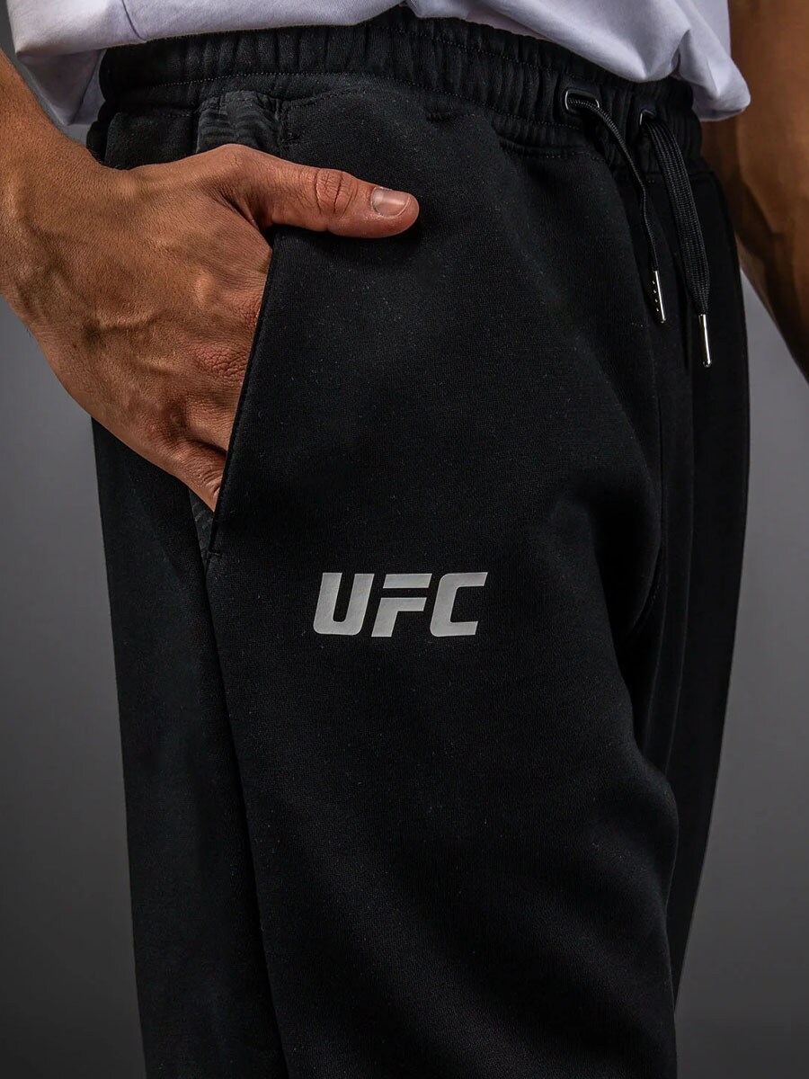 UFC Zenith by Venum Replica 5 White.jpg