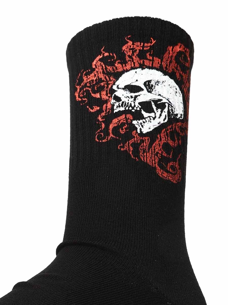 flame skull socks black_2.jpg