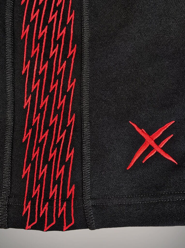 hyraw-short-coton-homme-red-bolt-zoom-2-765x1024.jpg