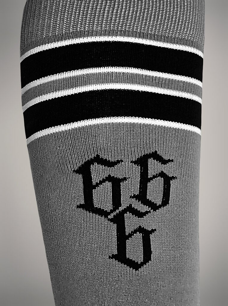 hyraw 666 knee socks 2.jpg